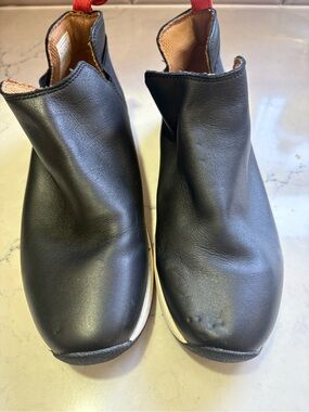 Vionic Black Slip-On Leather Ankle Booties with Red Pull Tabs